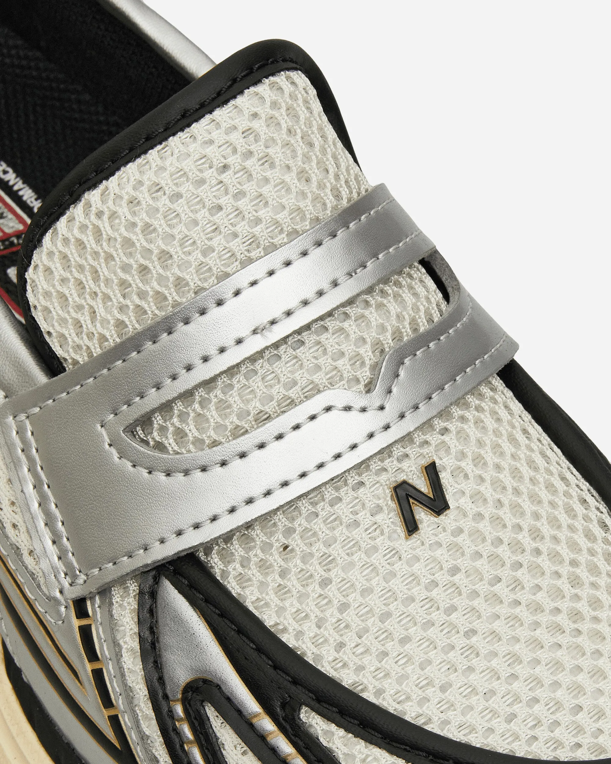 1906L Sneakers Silver Metallic / Black