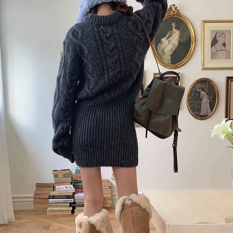 Autumn and Winter Vintage Cable-Knit Dress Set with Femininity, Knitted Sweater Dress. C-241017-2