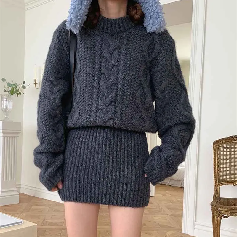 Autumn and Winter Vintage Cable-Knit Dress Set with Femininity, Knitted Sweater Dress. C-241017-2
