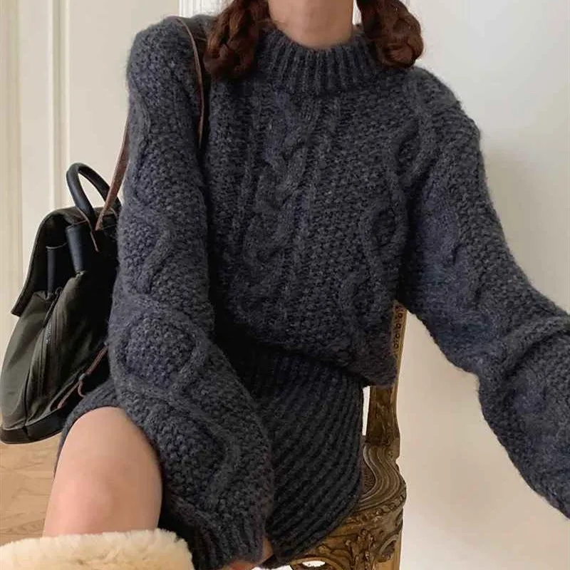 Autumn and Winter Vintage Cable-Knit Dress Set with Femininity, Knitted Sweater Dress. C-241017-2