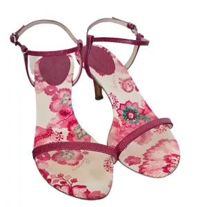 burberry floral kitten heels (size 8.5)