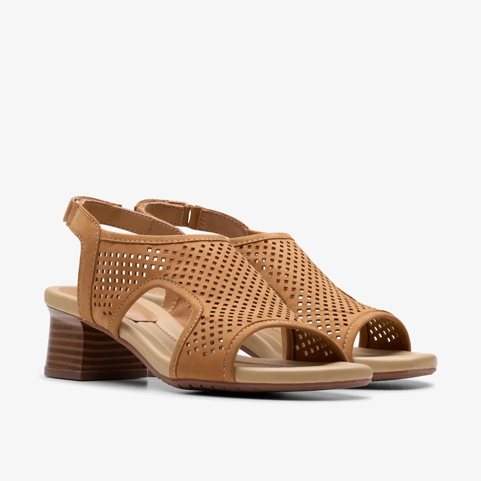 Clarks Women's Desirae Sail Brown Leather 26181000
