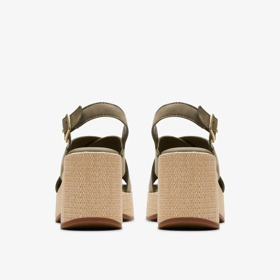 Clarks Women's Manon Wish Olive Nubuck 26176302