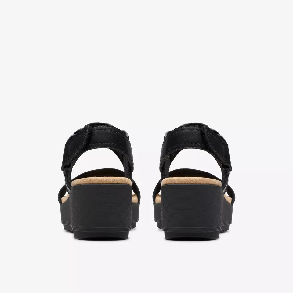 Clarks Women's Wrenly Eve Black/Black 26182085
