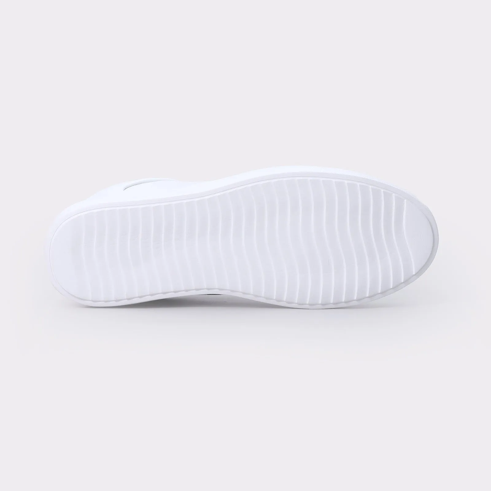 Dress sneakers for men