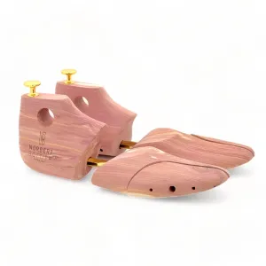 Embauchoirs pour bottines en cèdre