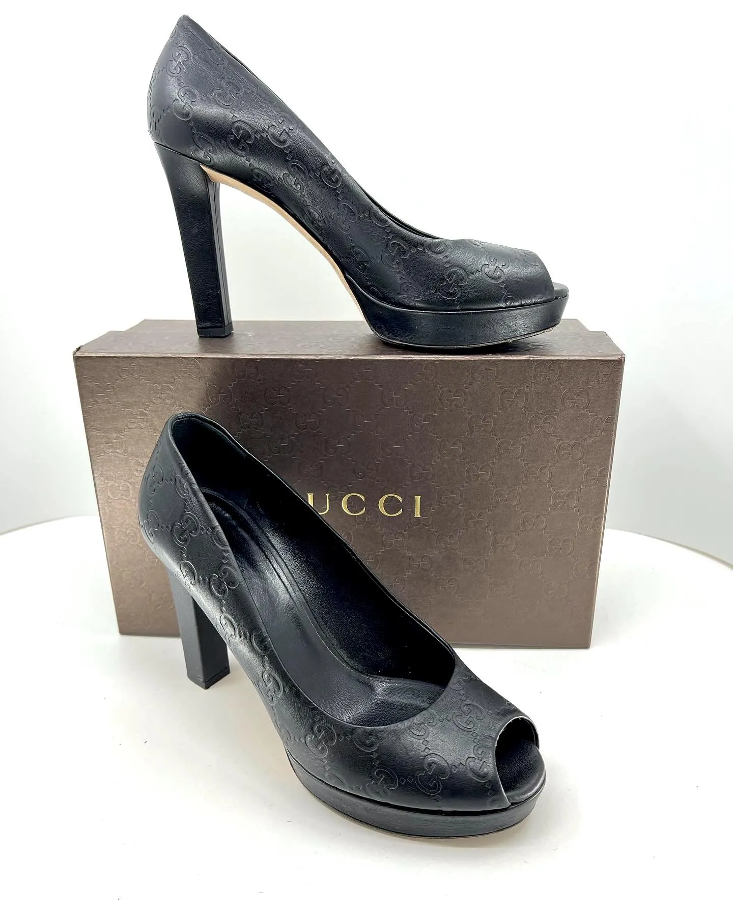 GUCCI GUCCISSIMA LEATHER PEEP TOE PLATFORM PUMPS