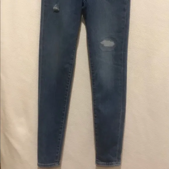 LEVIS MILE HIGH SUPER SKINNY JEANS
