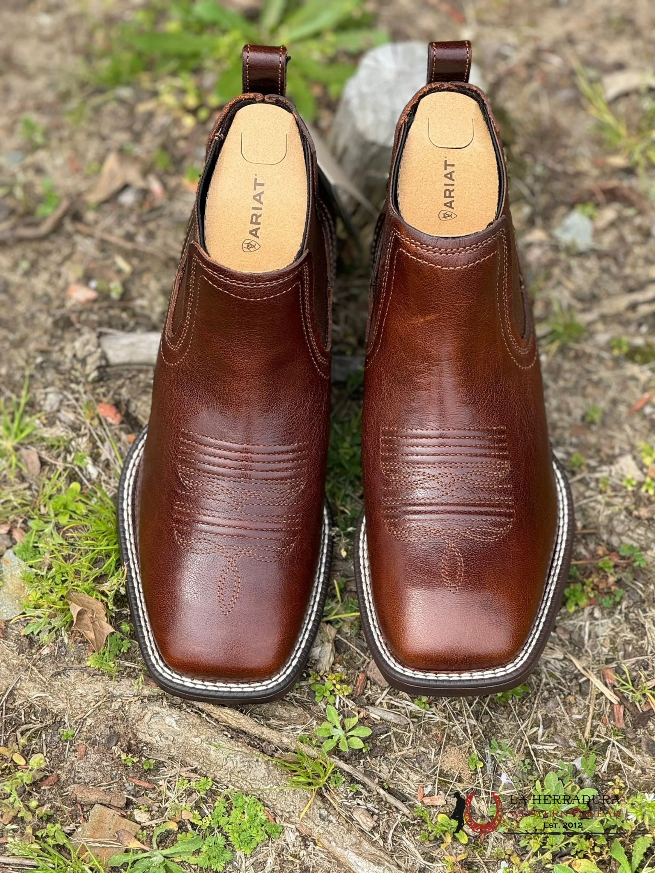 MEN’S ARIAT BOOKER ULTRA ROYAL BROWN SHORT BOOT