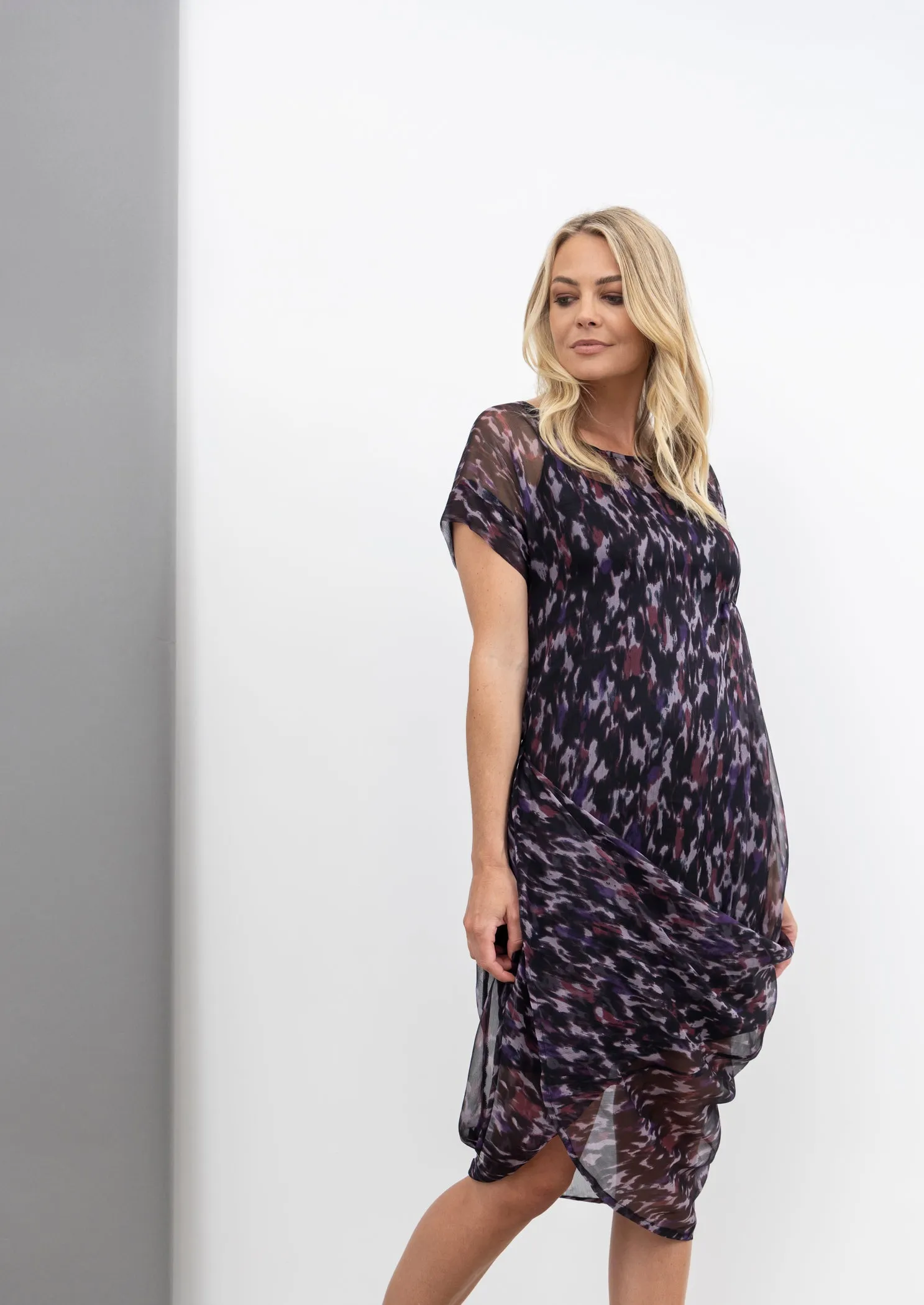 NES FLOW DRESS
