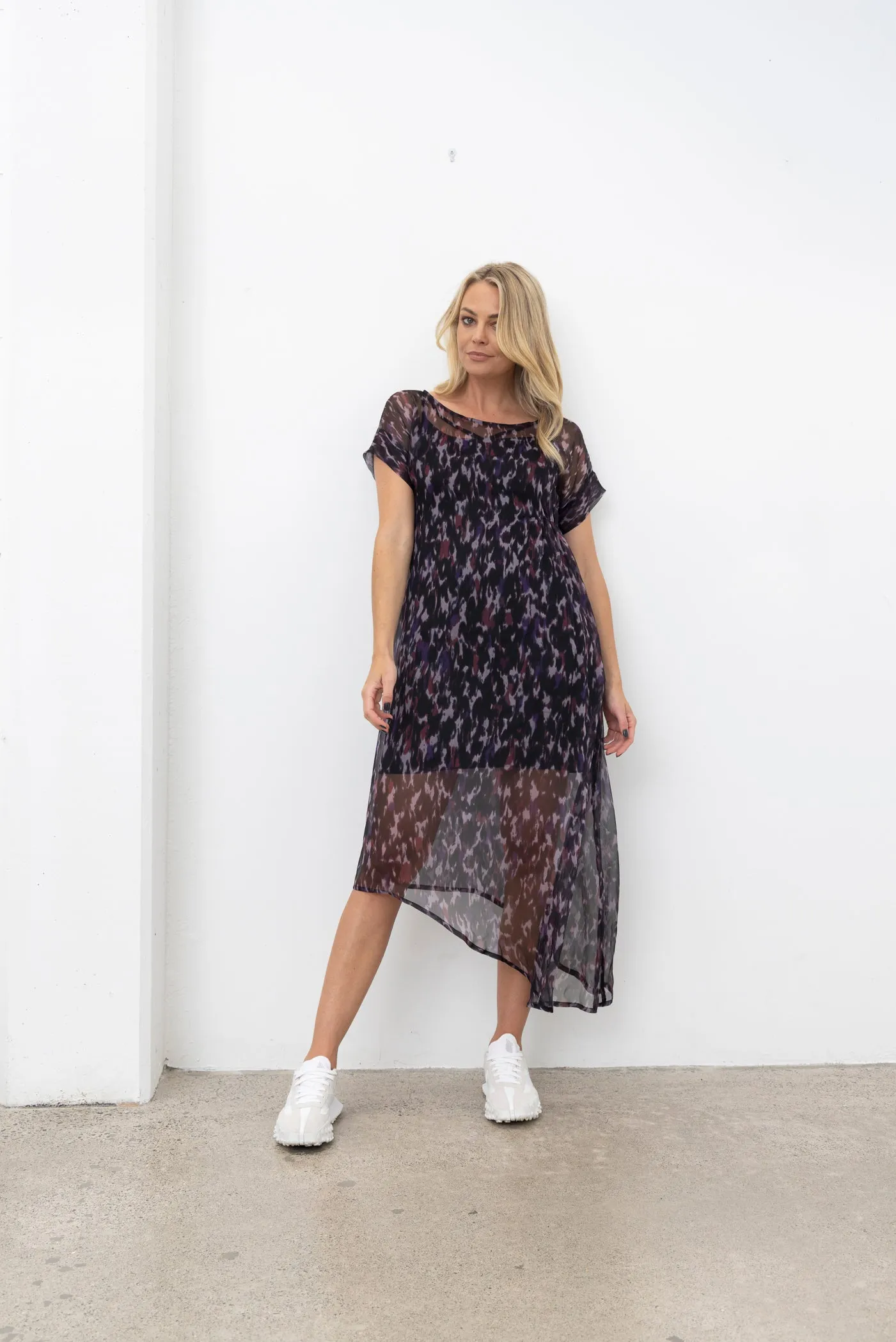 NES FLOW DRESS