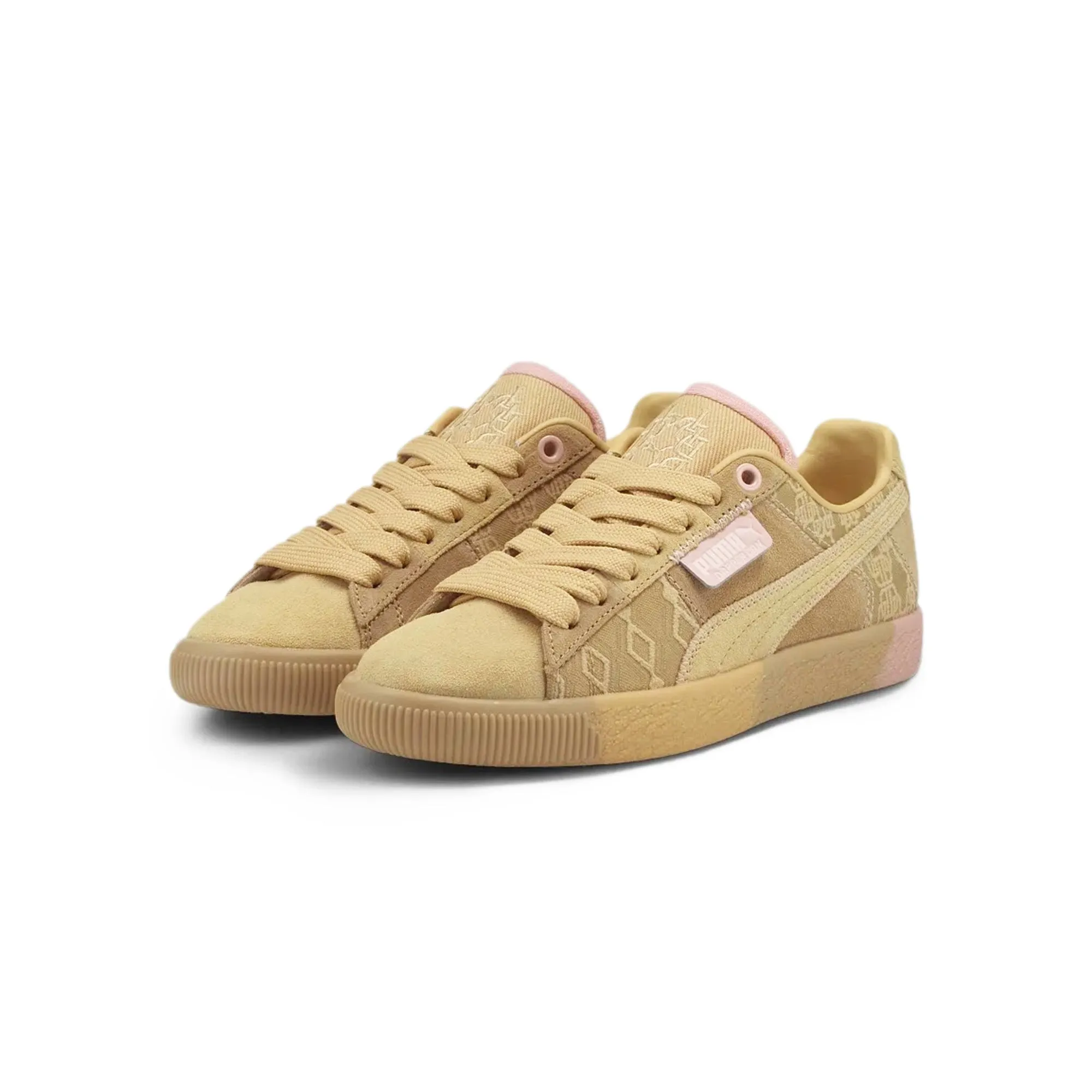 Puma Womens Clyde Pre-Game Runway Shoes