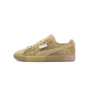 Puma Womens Clyde Pre-Game Runway Shoes