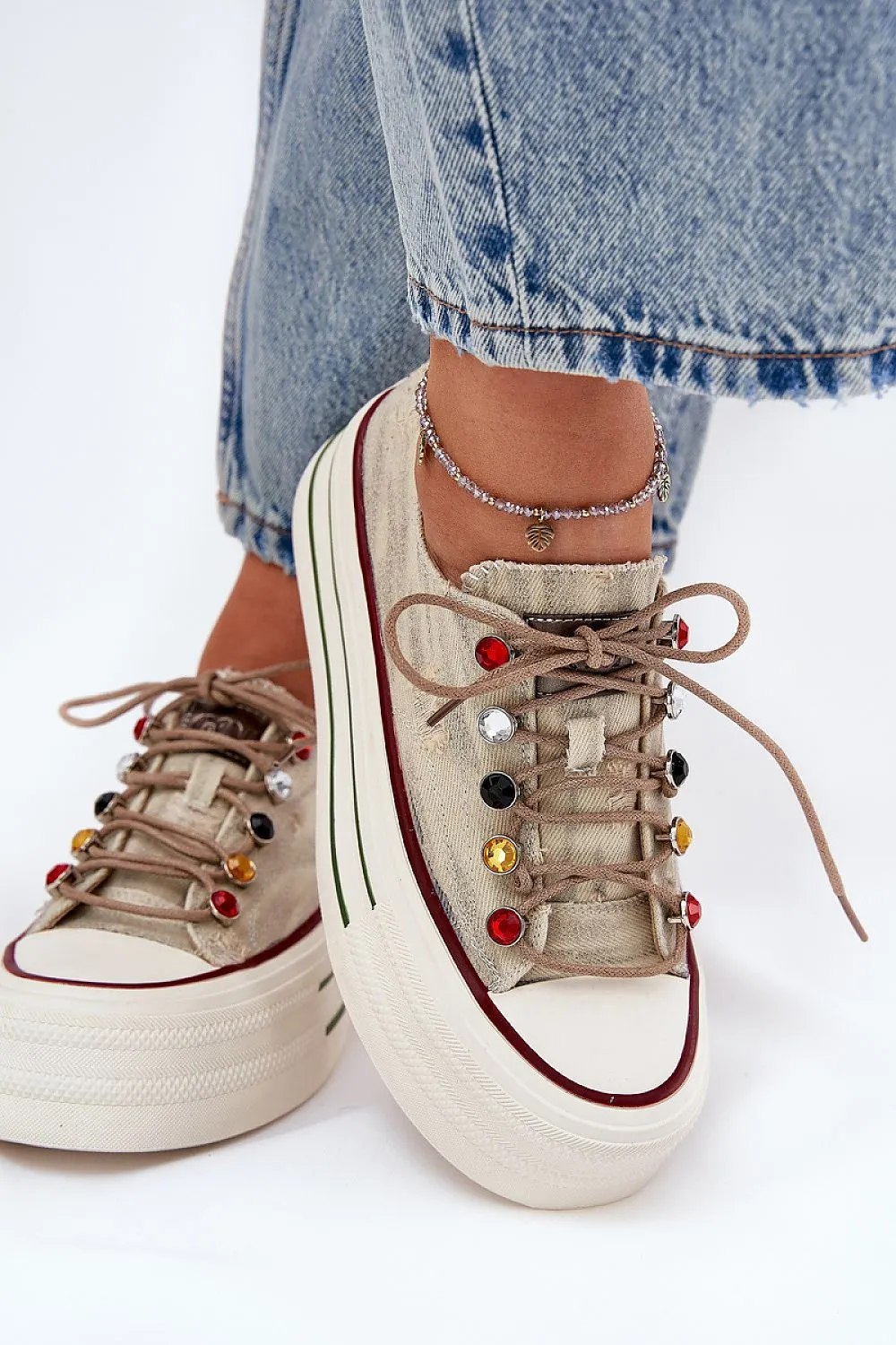 Sneakers Step in style