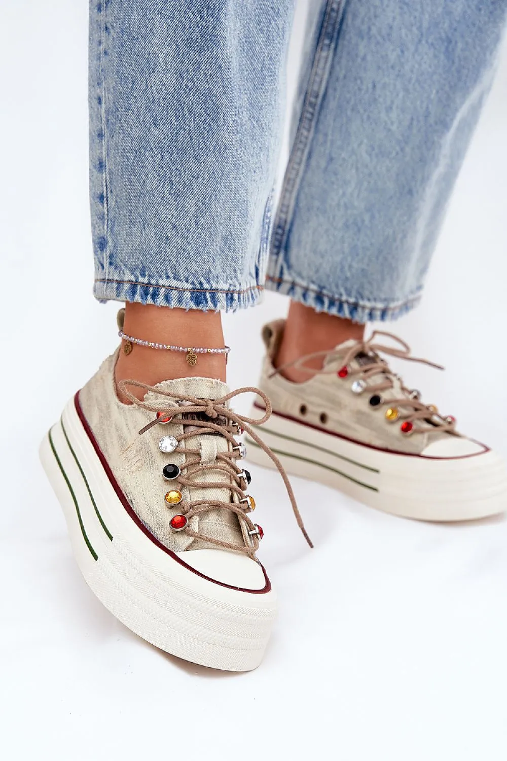 Sneakers Step in style