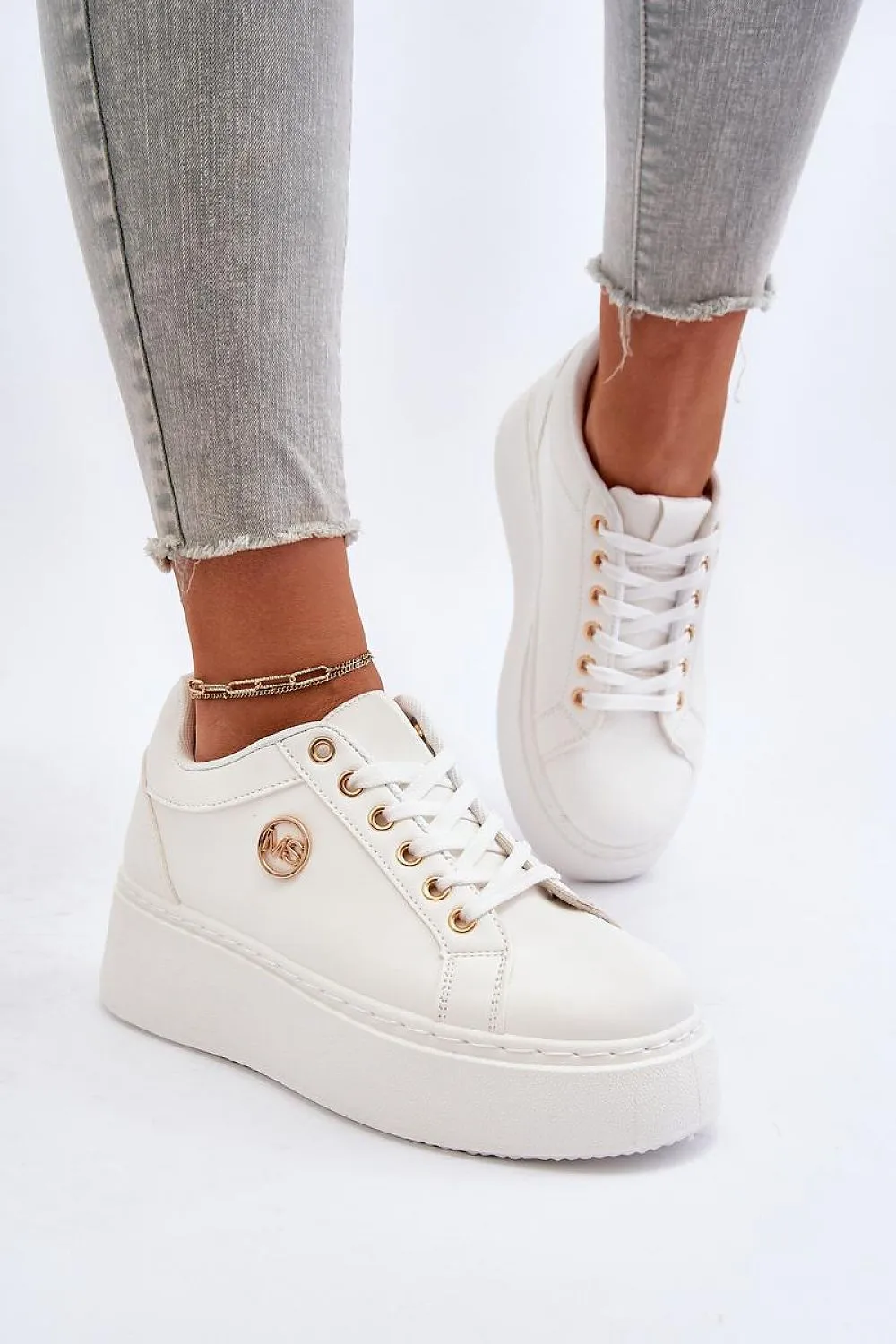 Sport Shoes