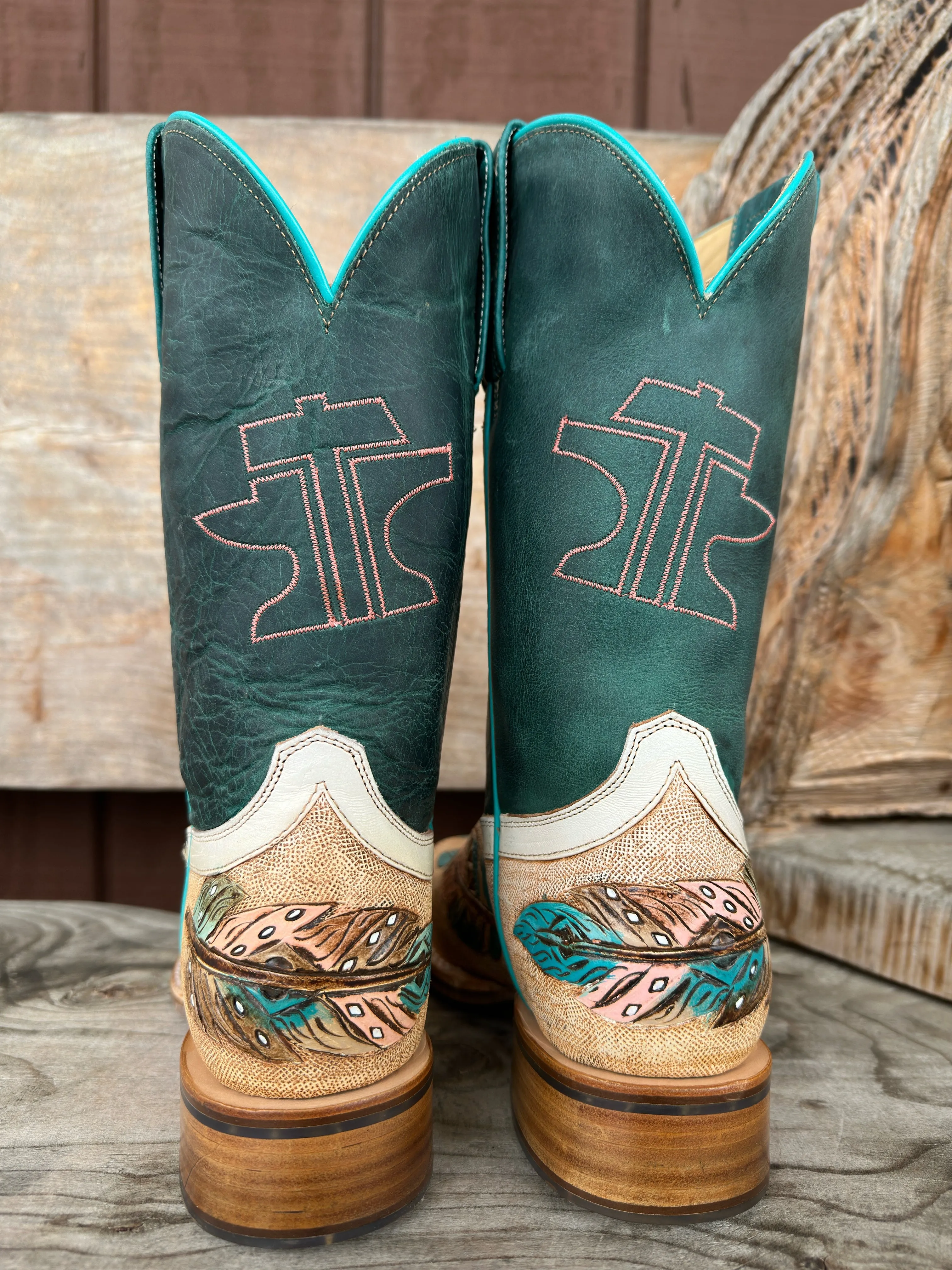 Tin Haul Women's Birds of a Feather Wide Square Toe Western Cowgirl Boots 0007-1541
