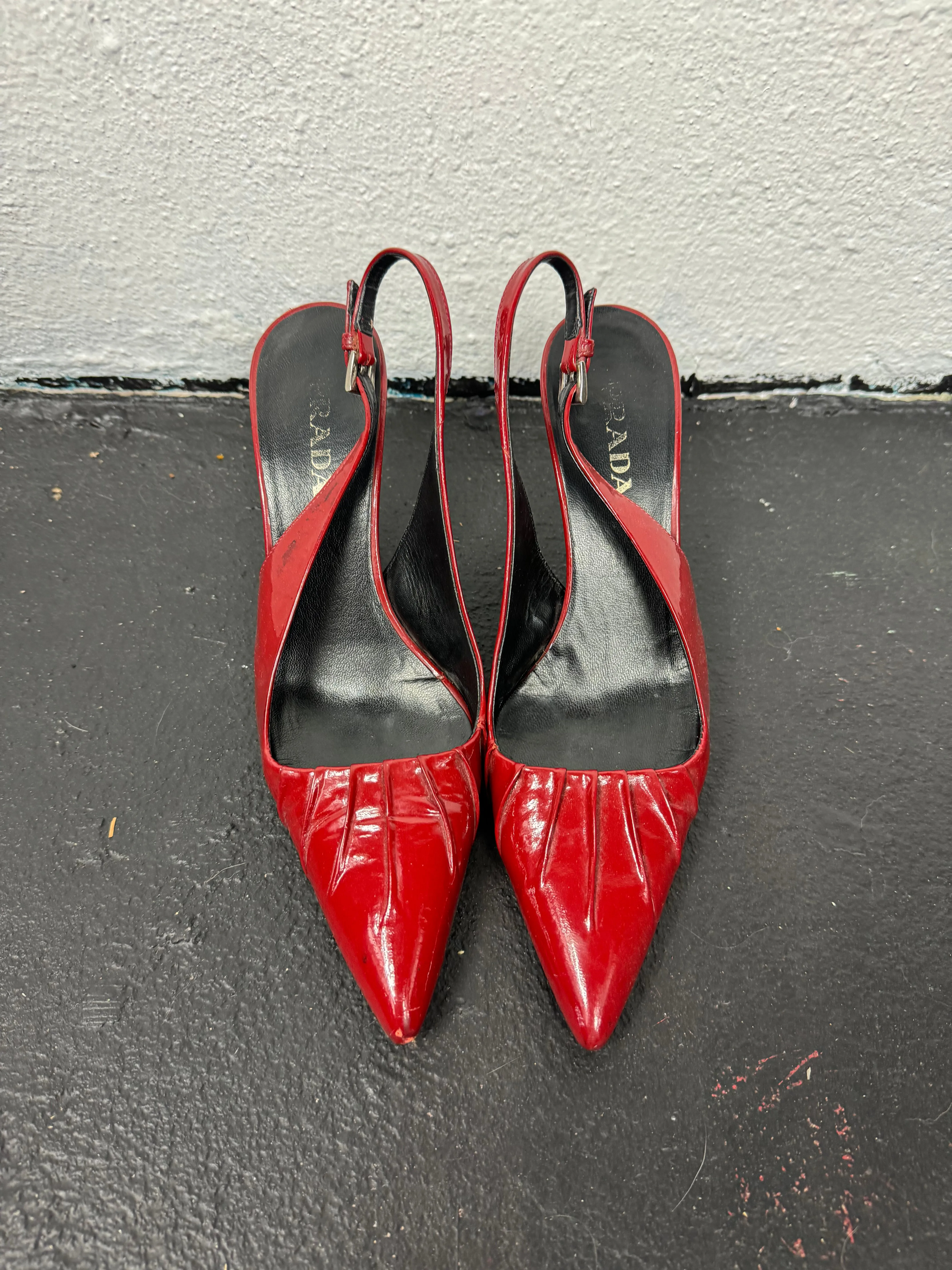 VINTAGE PRADA SLINGBACK HEELS