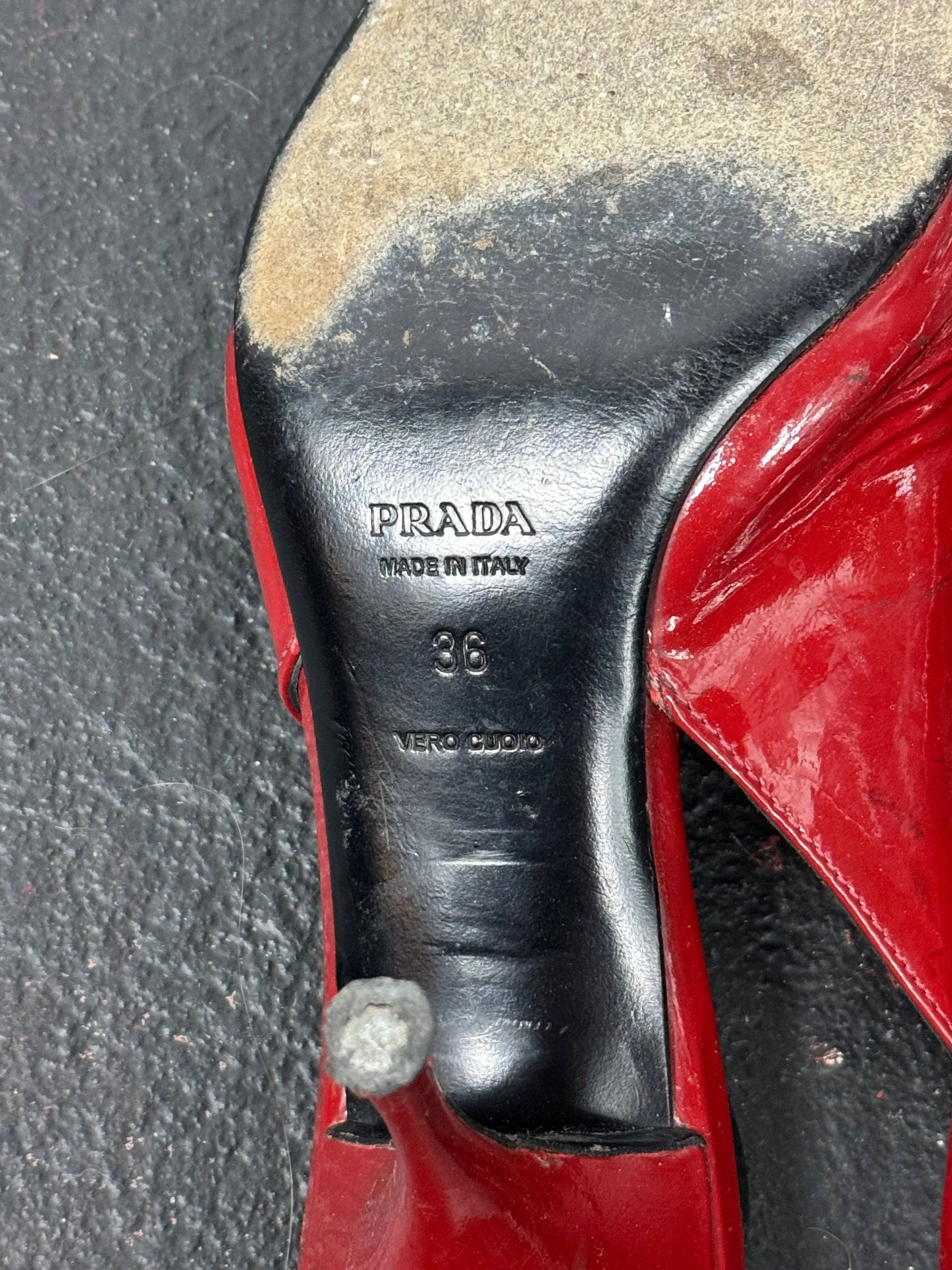 VINTAGE PRADA SLINGBACK HEELS