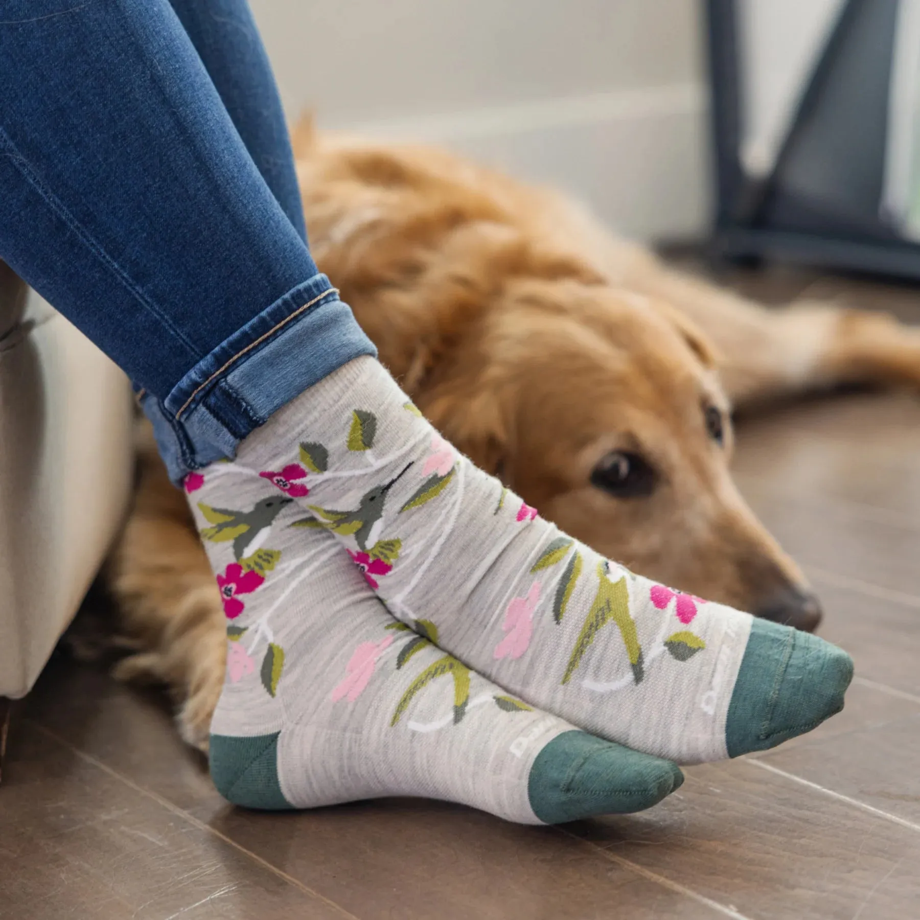 Women's Birds of a Feather Crew Lightweight Sock