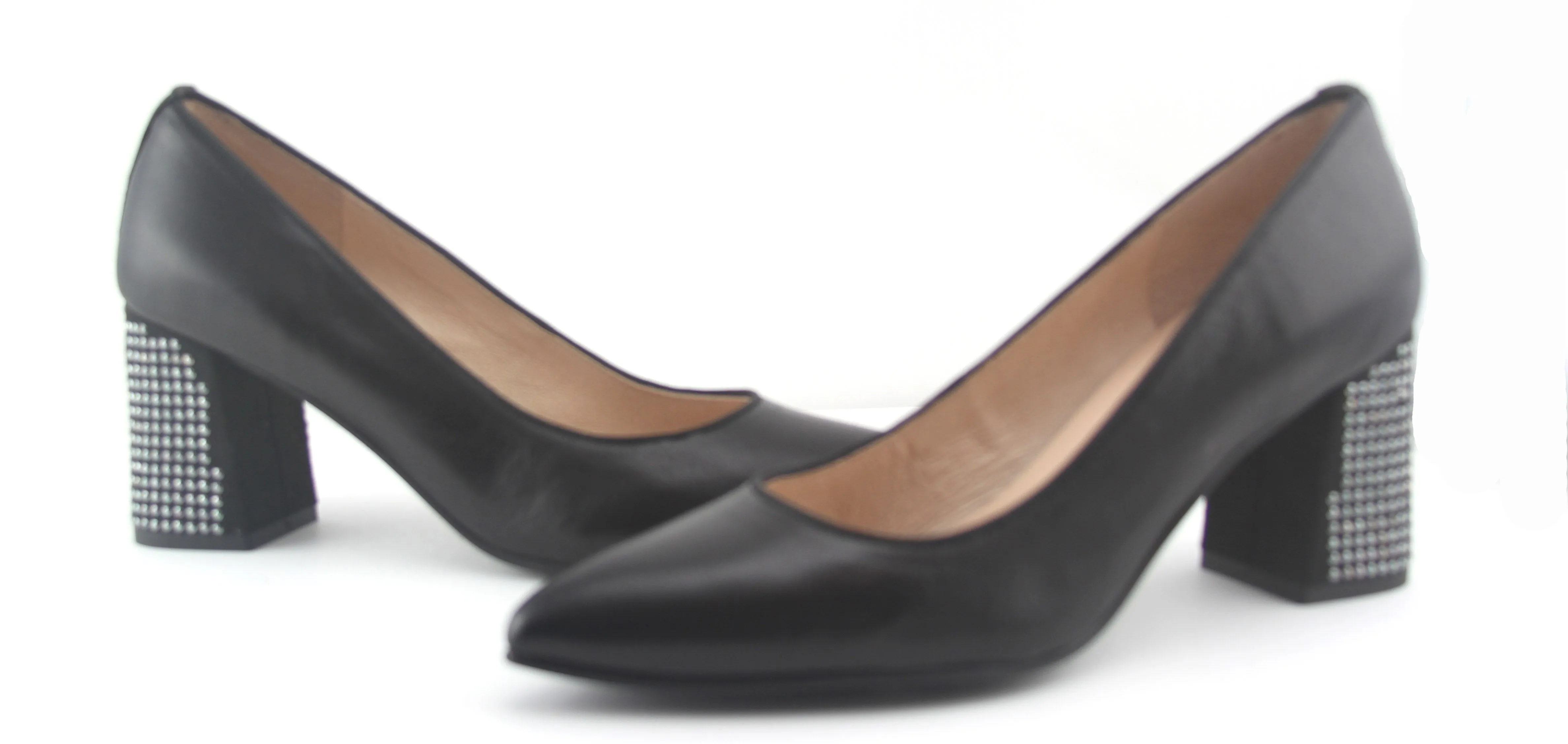 Zeppin - Black Leather